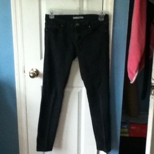 black skinny jeans