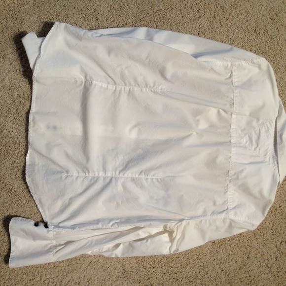 Embroidered shirt - Picture 4 of 4