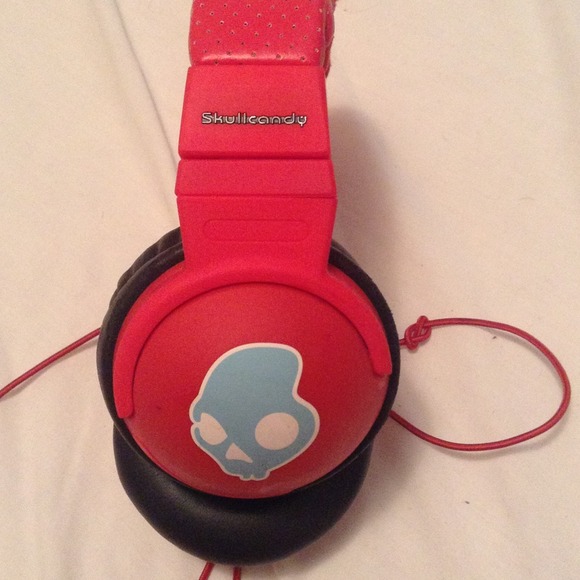 Skullcandy headphones