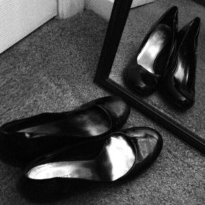 Black Nine West high heels