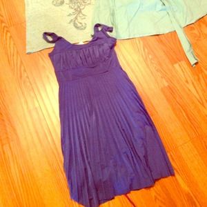 Really cute royal blue dress. Size small.