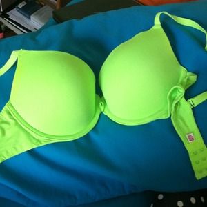 Gone: 🎀 VS Pink Push up bra, 34D, green and blue