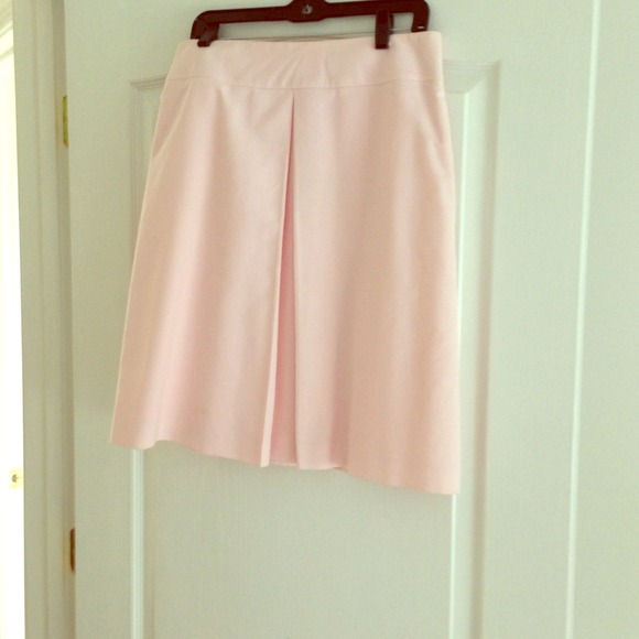 Banana Republic Front Pleat Skirt Bundled