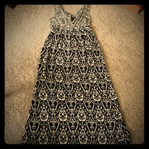 Black & white print Maxi dress. worn twice
