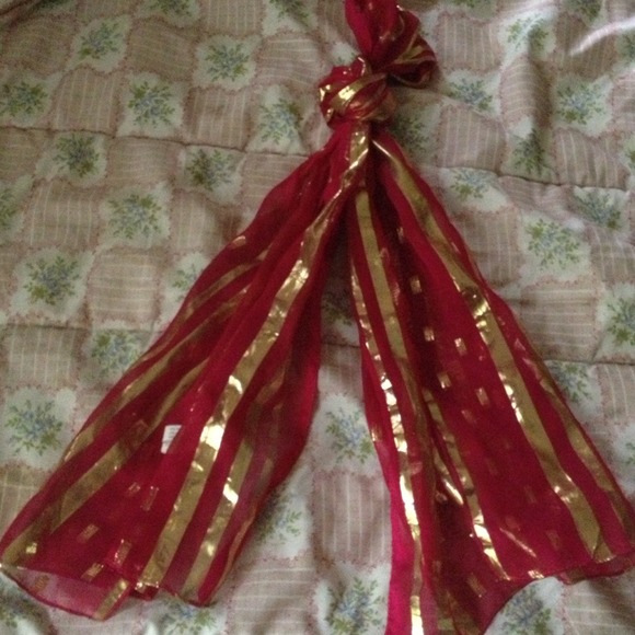 Red and gold striped scarf