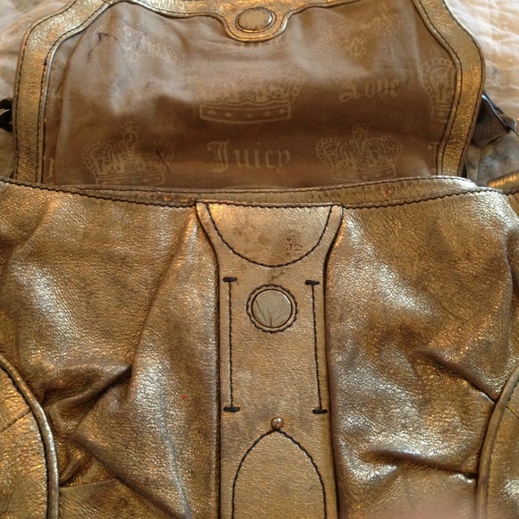 Juicy Couture Gold Leather Purse - Picture 2 of 4