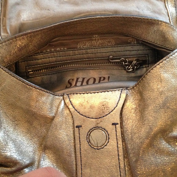 Juicy Couture Gold Leather Purse - Picture 3 of 4