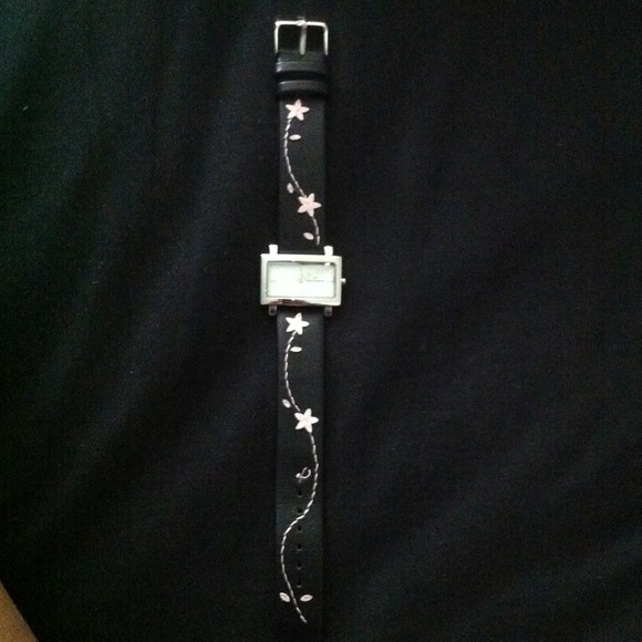 SOLD IN BUNDLE Skagen Denmark watch