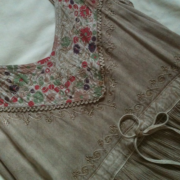 SOLD💛REDUCED. SO COOL in the SUN💛 - Picture 4 of 4