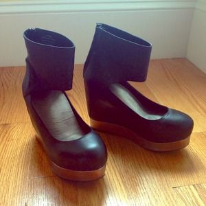 Chung Designer platforms, size 7.5