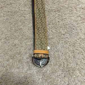 Coach belt