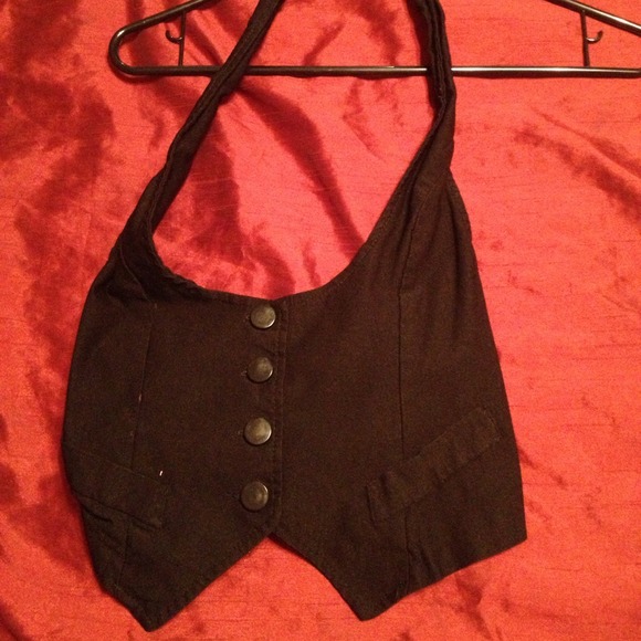 Black vest. Medium.
