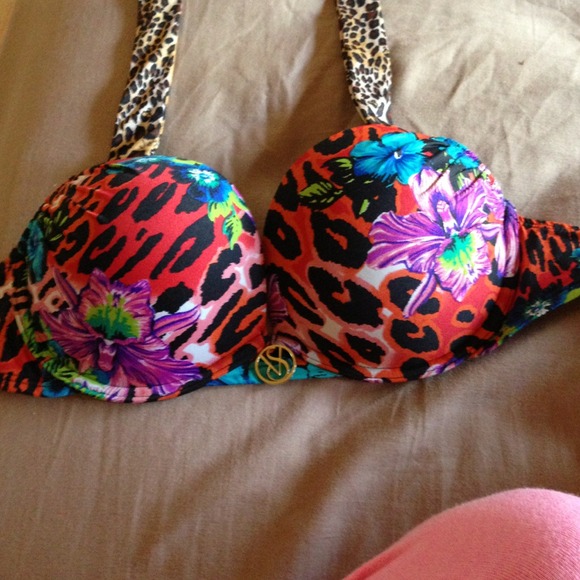 Victoria's Secret push up bikini top