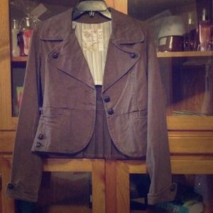 Plugg jacket with ruffle back detail