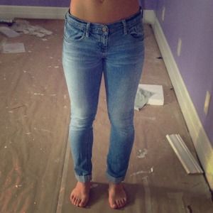 Light Wash Skinny Jeans