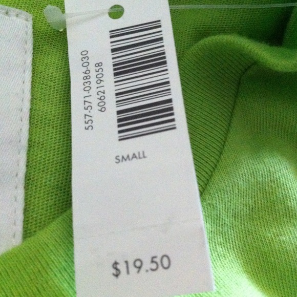 NWT Gilly Hicks Graphic Tee - Picture 3 of 4