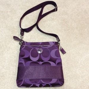 *Reserved *brand new coach cross body purse