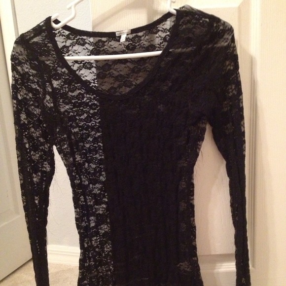 Lace long sleeve shirt.