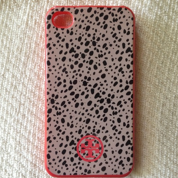 TORY BURCH CHEETAH SOFT SHELL IPHONE 4/4S COVER.