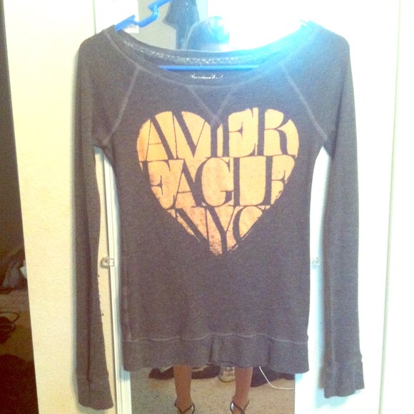 💗💋adorable American Eagle NYC shirt💋💗