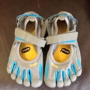 Vibram Fivefingers W39