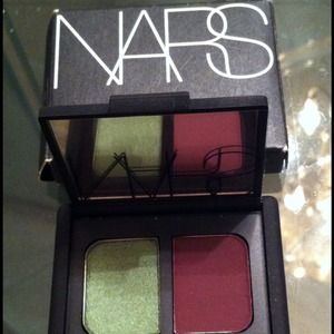 NARS powdered eye shadow