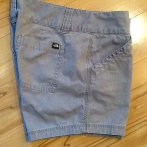 ⛔SOLD IN BUNDLE⛔The North Face Sporty Shorts