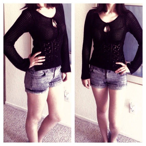 Black crochet long-sleeve