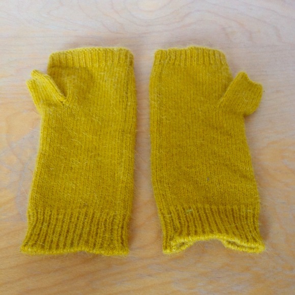 Mustard Yellow Fingerless Gloves