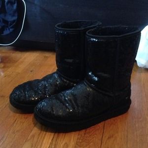 Sparkly black uggs