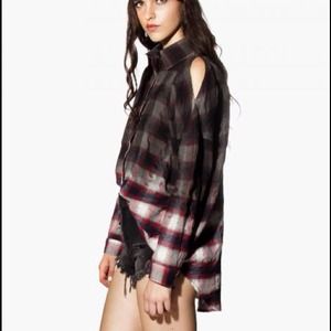 UNIF downer button up