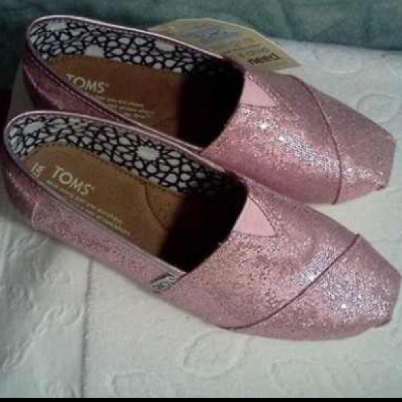 💢SOLD💢💗 Pink Glitter Toms💗✨