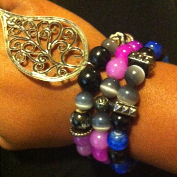 🎀Beaded bracelet set🎀