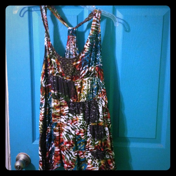 Adorable ruffle tank! Large⚡