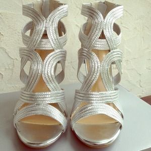 🎉❗RESERVED @thas_so_diva❗