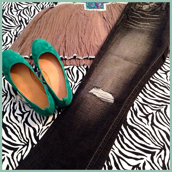 💣SALE🎉BRAND NEW DISTRESSED EXPRESS - Picture 3 of 3