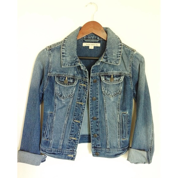✨SOLD✨ Forever 21 Distressed Denim Jacket