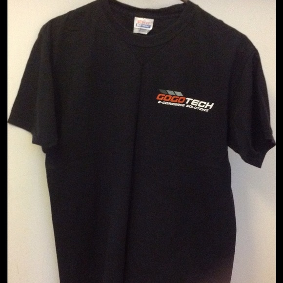 Black House Shirt