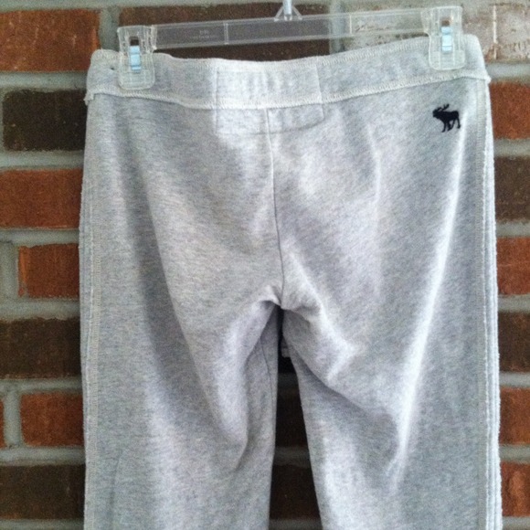 Abercrombie and Fitch pants - Picture 3 of 3