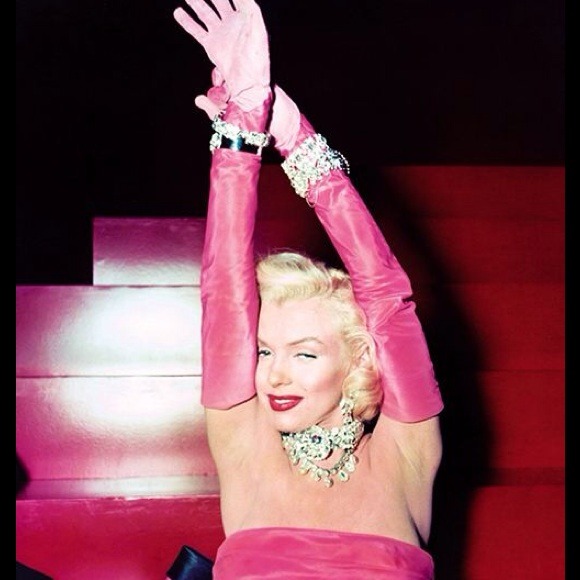 Style & Fashion ICONS, Past & Present... - Picture 3 of 4