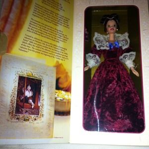 1996 sentimental valentine Barbie new in box
