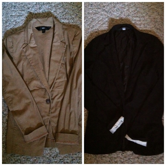 Beige and Black blazer 2for1