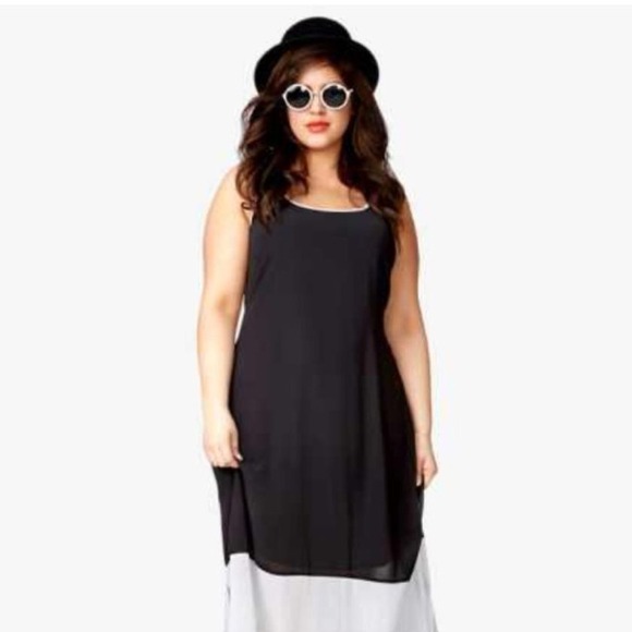 Bundle plus leopard chiffon top