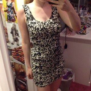 Black and white patterned tight dress