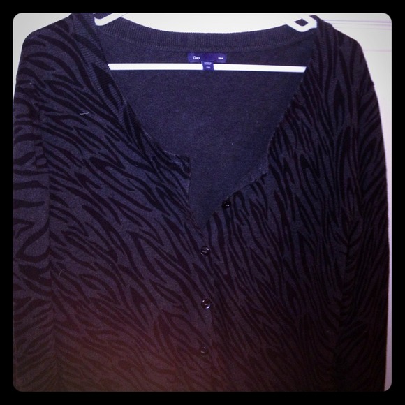 Reserved for @linzberry007    Zebra cardigan