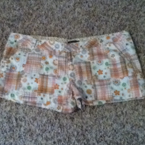 Super cute short,shorts - Picture 1 of 1