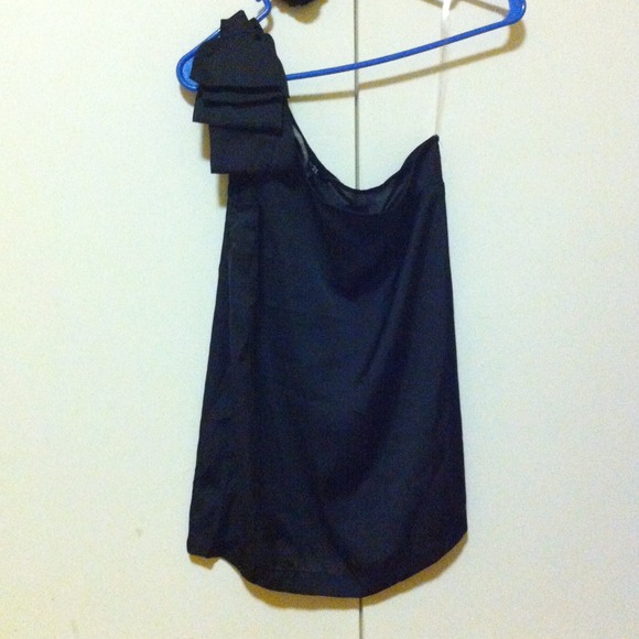 One shoulder strap silk like top
