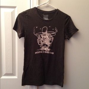 🎉SOLD🎊Vans shirt