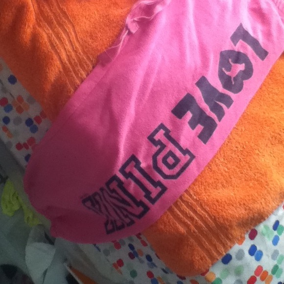 Victoria secret sweatpants - Picture 2 of 3
