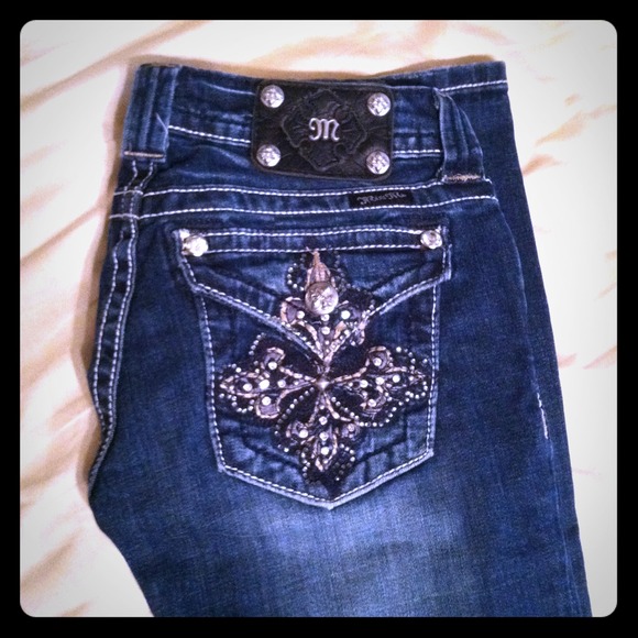 🌸Trade🌸Embellished Miss me